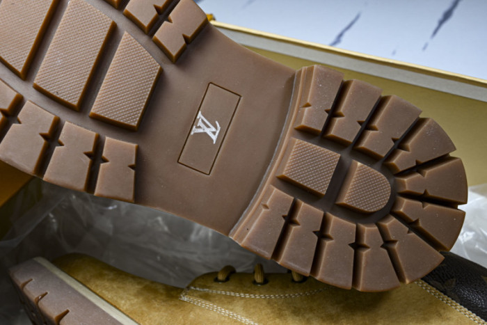LV BOOTS FOR-LV416