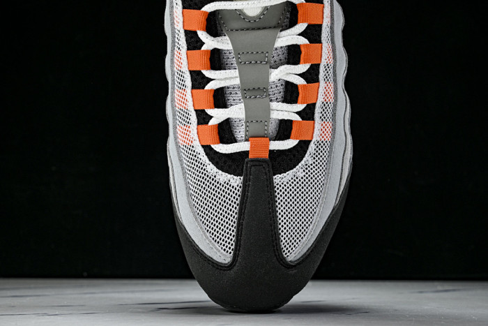 Nike SB Air Max 95 x Eric Koston HM4740 005