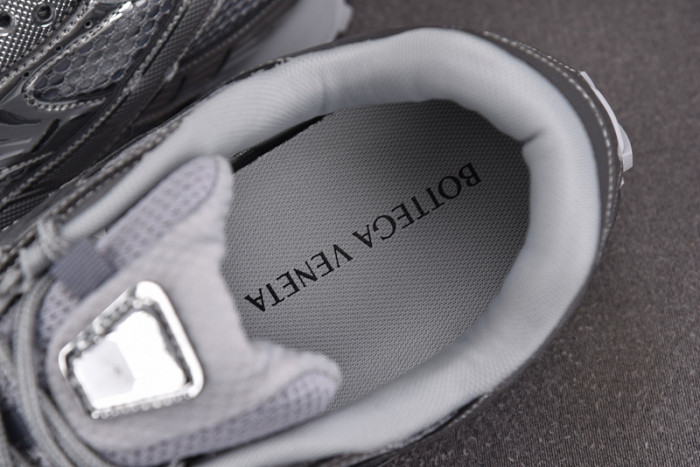 b0tt*ga Ven*ta orbit sneaker