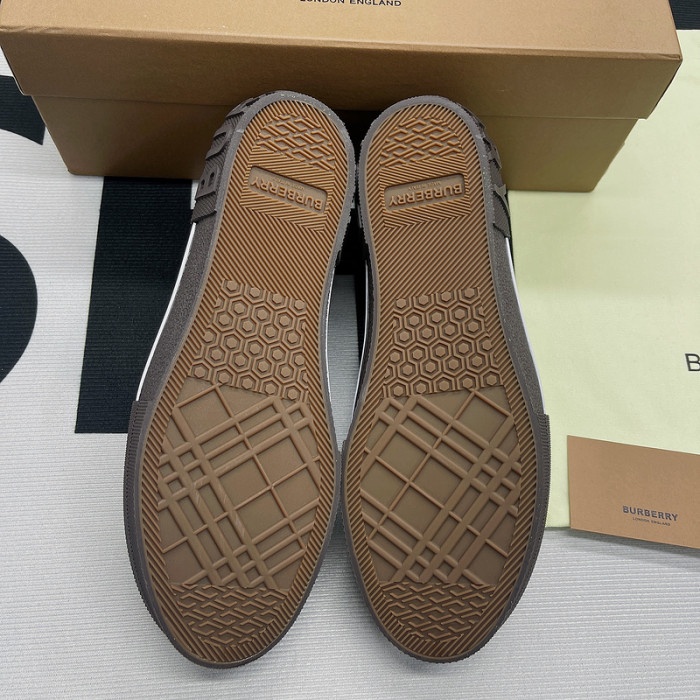 BUR  SNEAKER