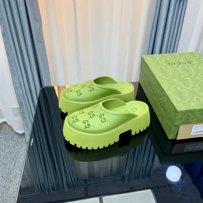 Gv*c slippers