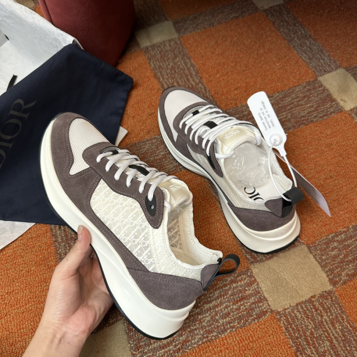 D10R B25 SNEAKER B25-10