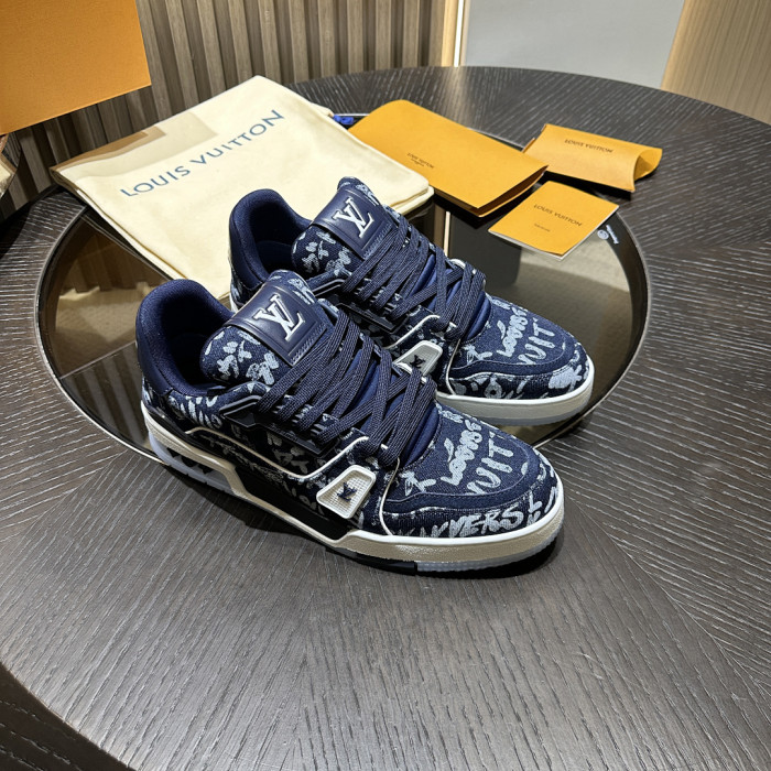 LV SNEAKER TRAINER FOR-LV426