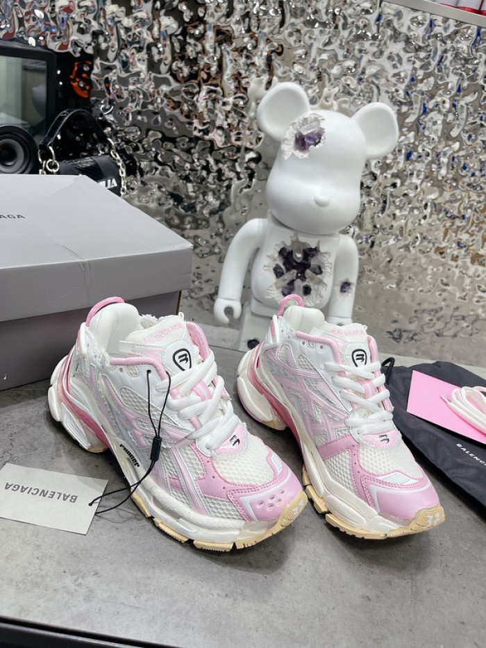 BLCG RUNNER    082701