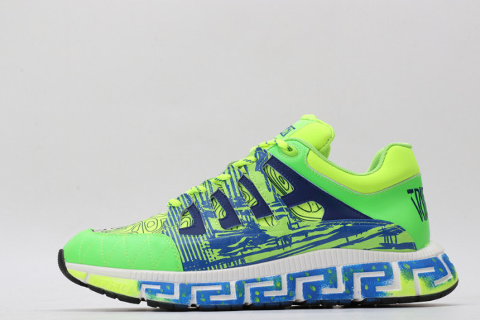 VERS SNEAKERS