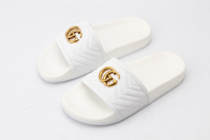 Gv*c slippers